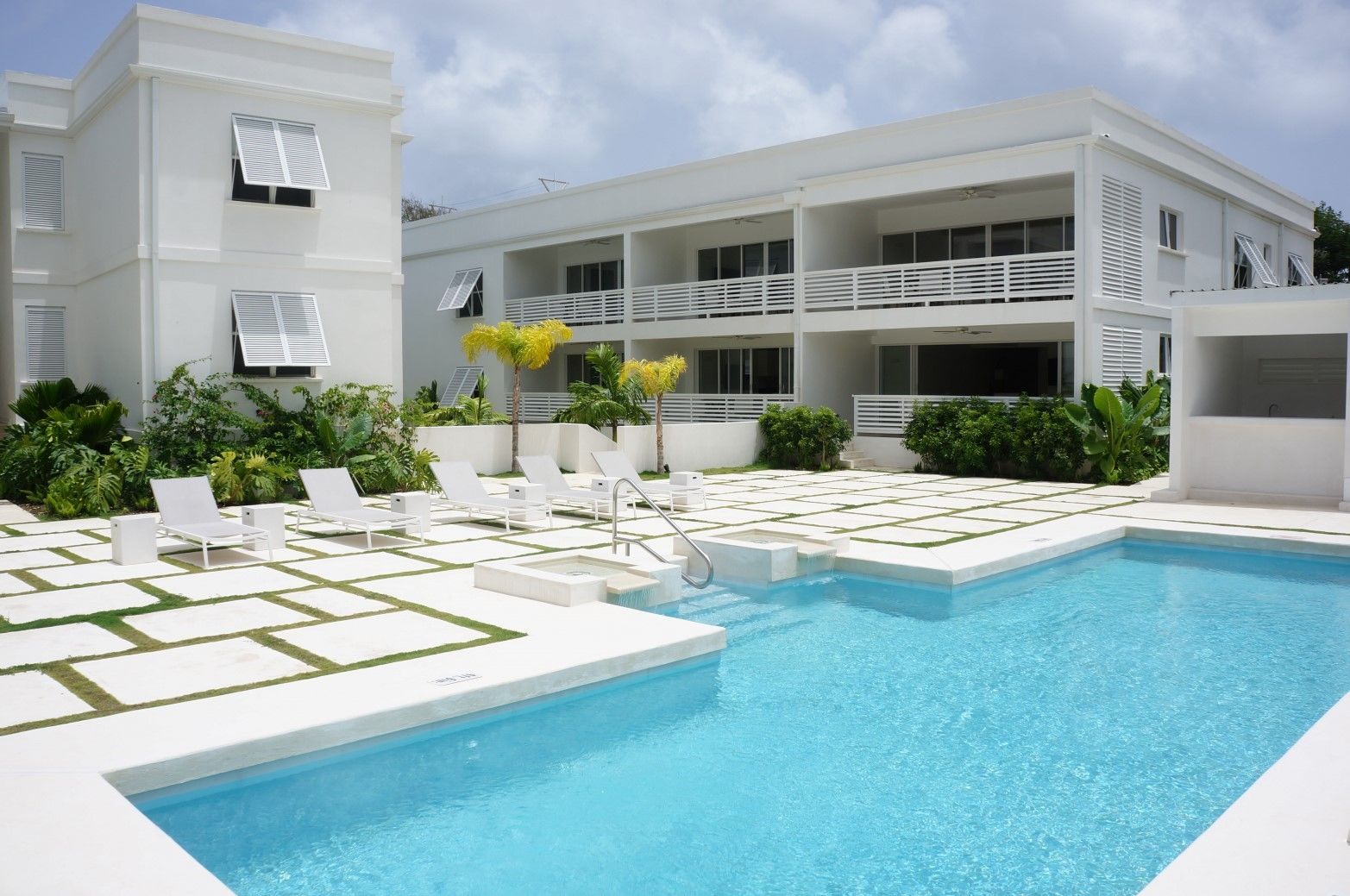 Mullins Grove Aparthotel Saint Peter Exterior photo
